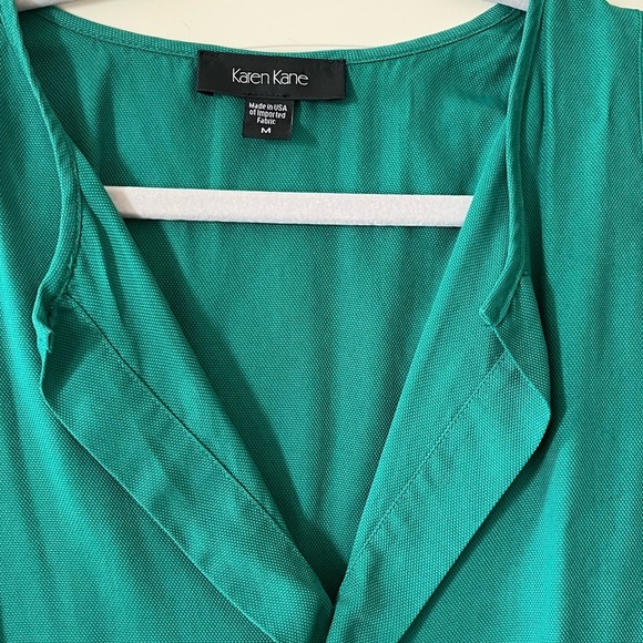 Karen Kane Sleeveless Asymmetrical Hunter Green Blouse Women’s Size Medium - Picture 7 of 12